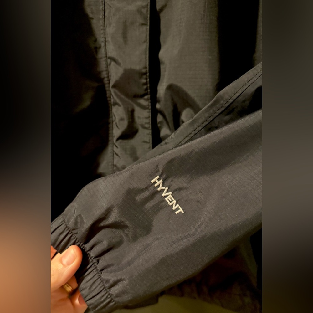 The North Face HyVent Hooded Rain Jacket Windbreaker | Women’s Large Blackl - Picture 2 of 7